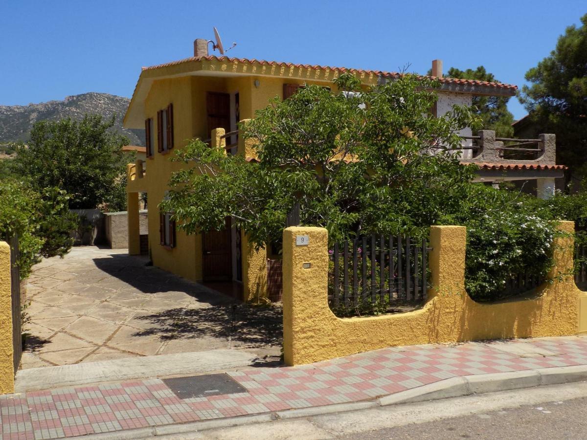 Casa Vacanze Gardenia Solanas  Ngoại thất bức ảnh
