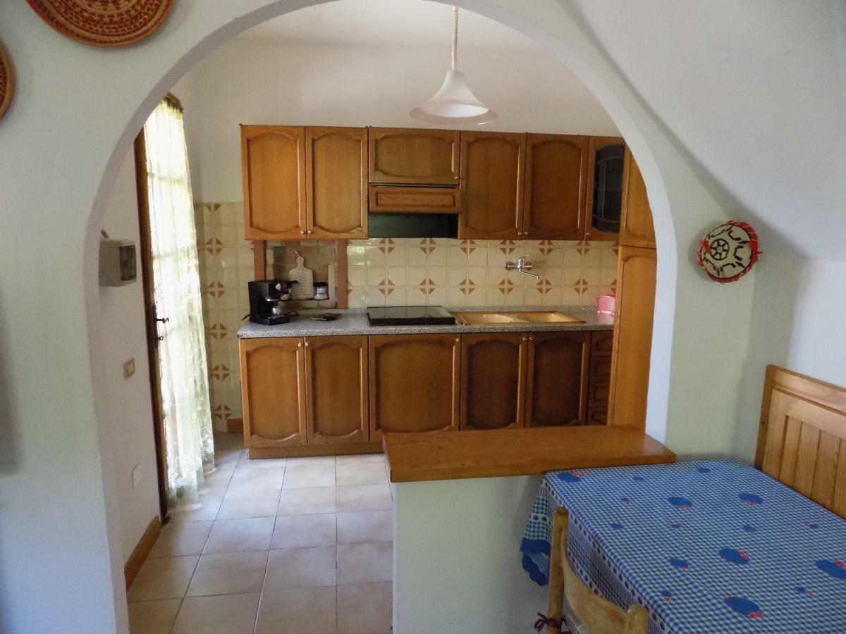 Casa Vacanze Gardenia Solanas  Ngoại thất bức ảnh