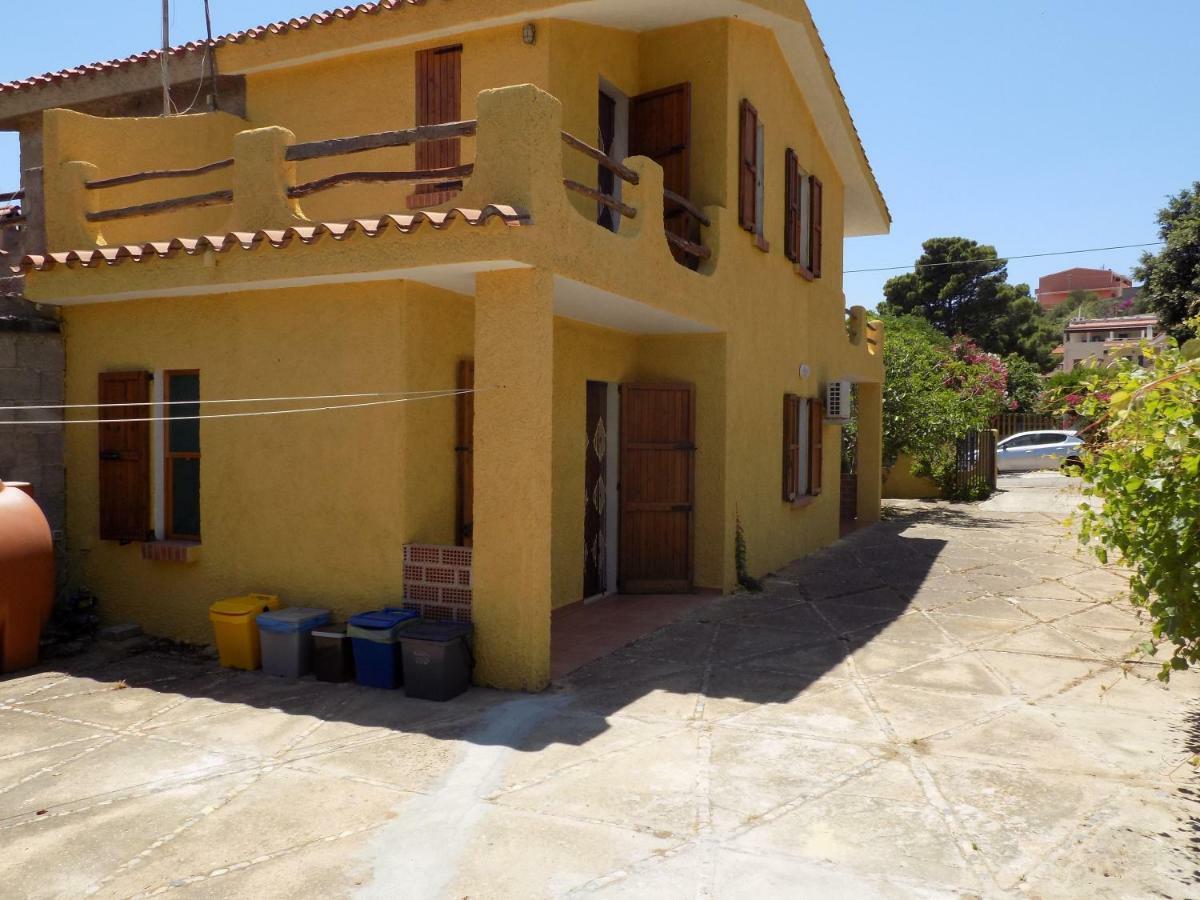 Casa Vacanze Gardenia Solanas  Ngoại thất bức ảnh